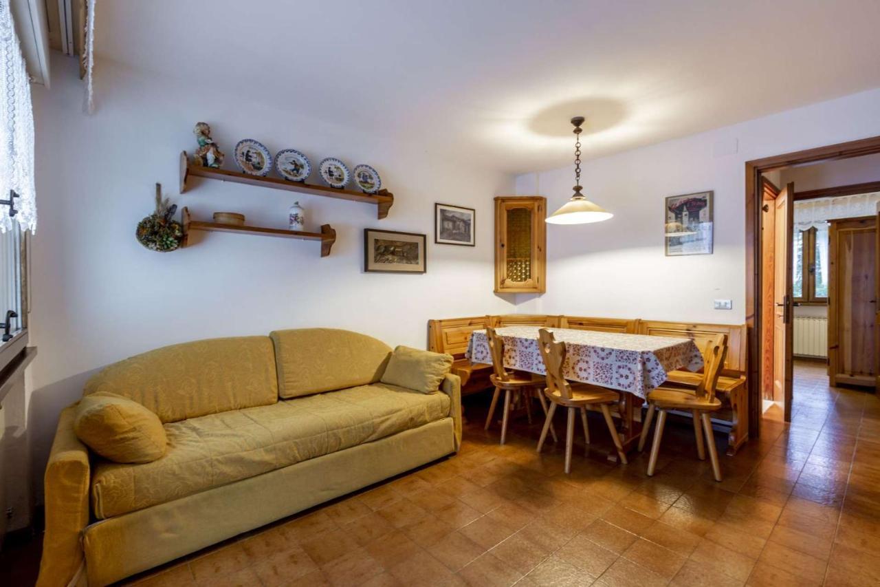 Appartamento Des Alpes 3 Canazei Esterno foto